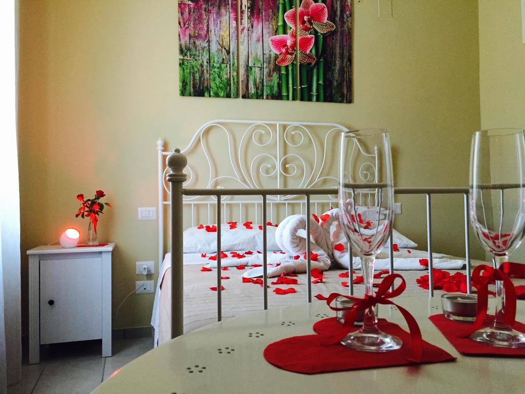 Zia Bi Bed And Breakfast Naples Room photo